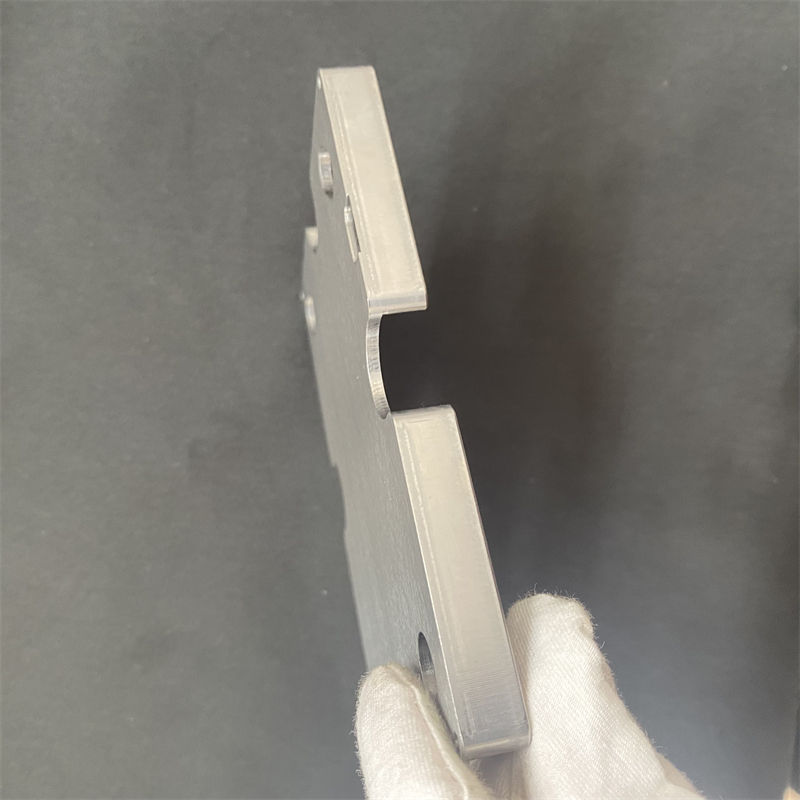 五軸加工具有的三大優(yōu)勢是什么？