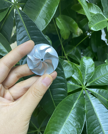 五軸加工在運(yùn)行時需遵循的要素！